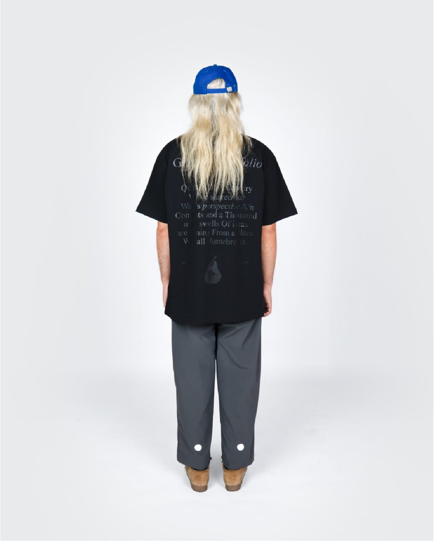 HC NEUU BLACK view 3